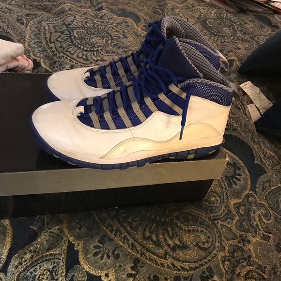 Air Jordan 10 Retro shoes - Picture 1 of 4